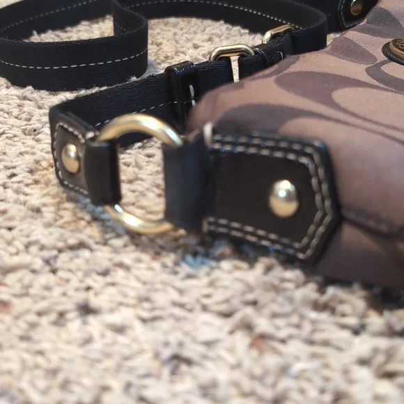 Coach Classic Brown Logo Print Large Travel Crossbody Bag Adjustable Strap - Picture 6 of 13